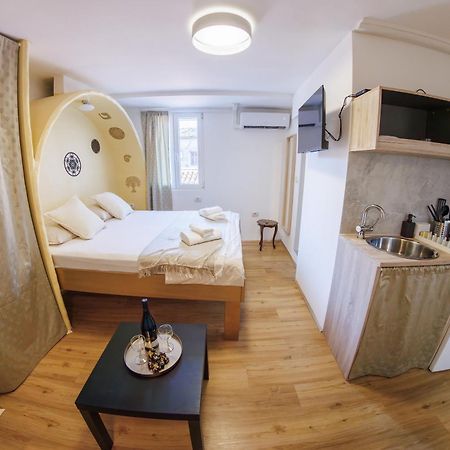 Plutus Apartments And Rooms With Free Parking Koper Exterior foto