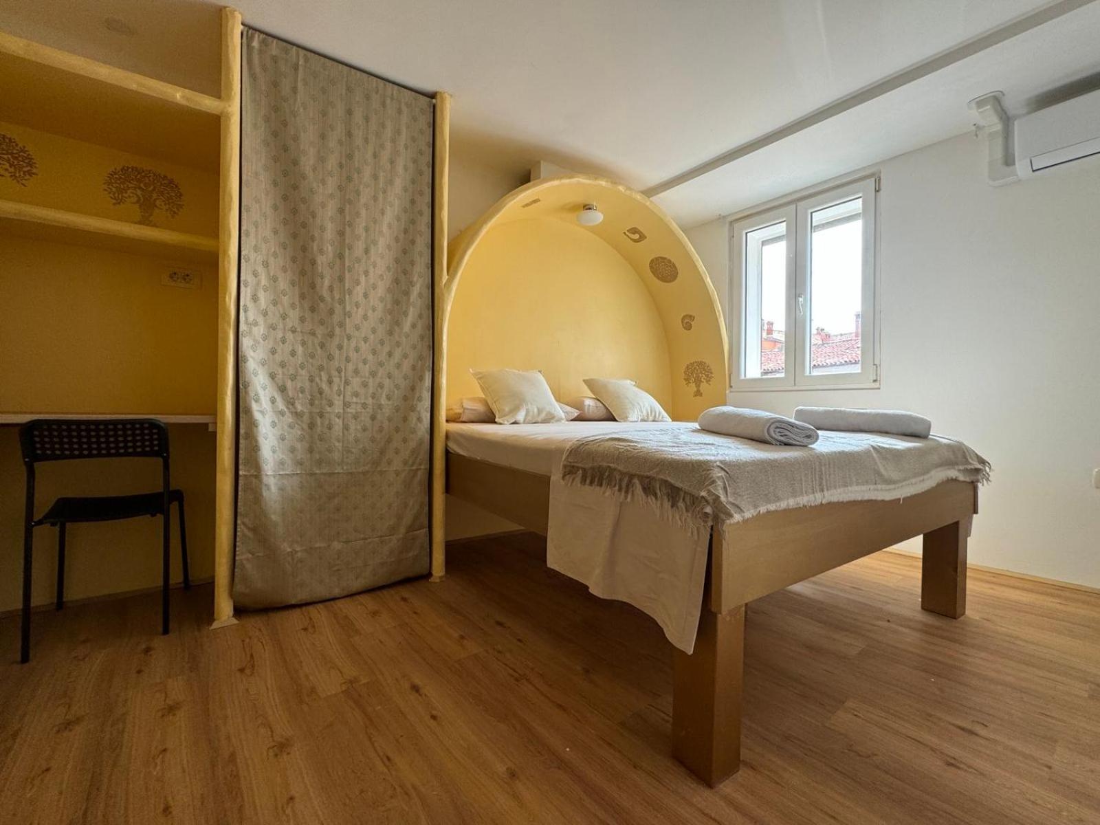 Plutus Apartments And Rooms With Free Parking Koper Exterior foto