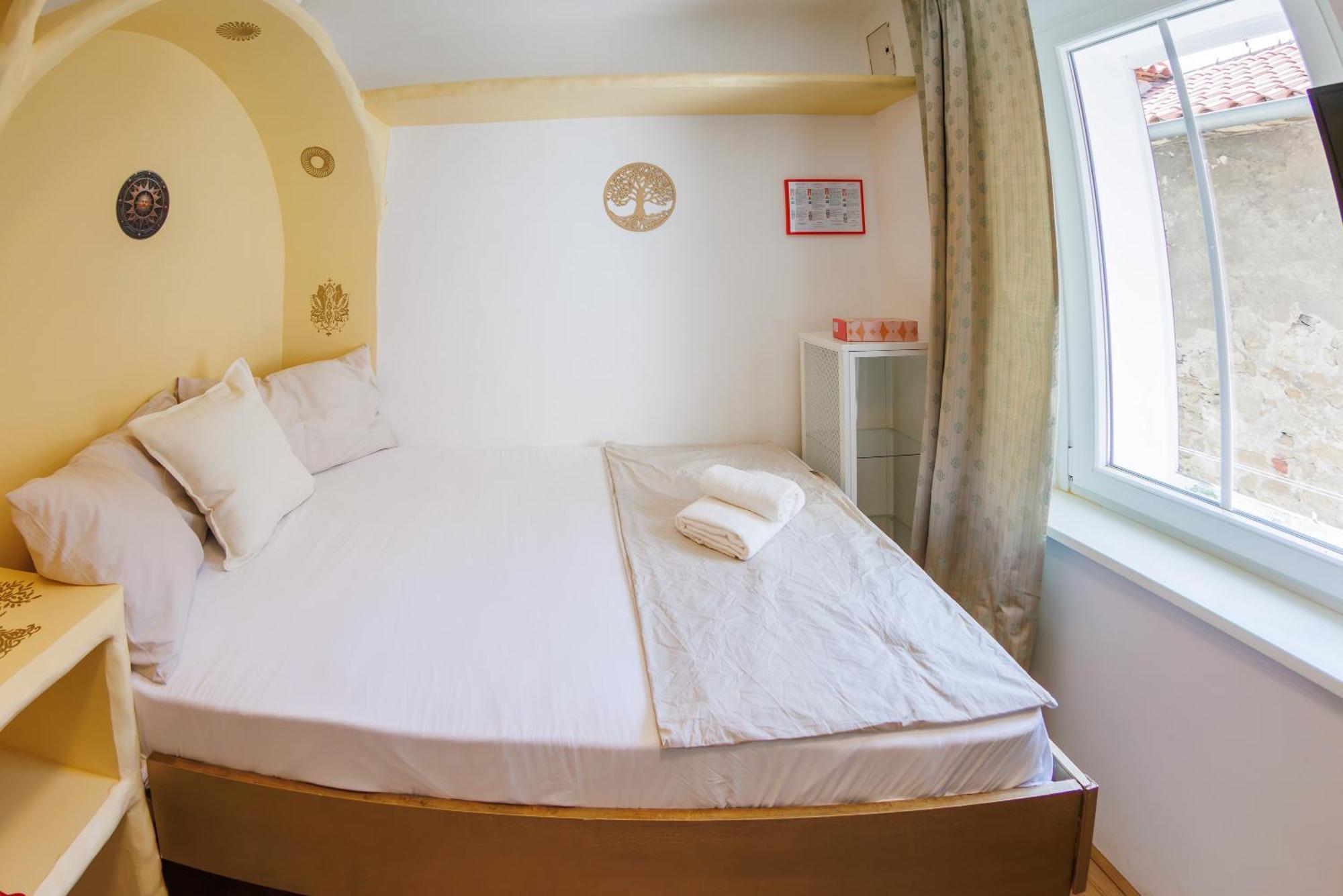 Plutus Apartments And Rooms With Free Parking Koper Exterior foto