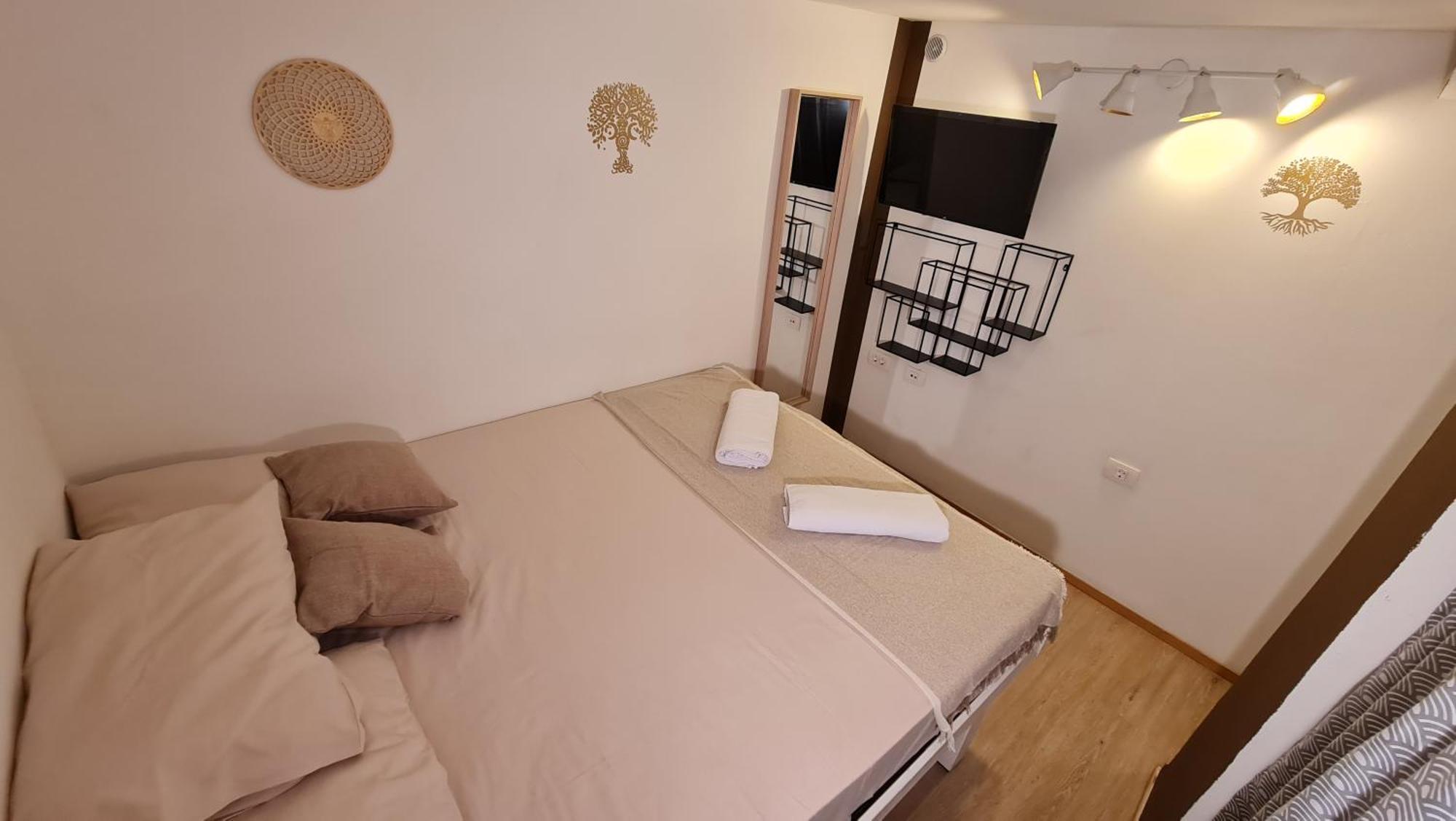 Plutus Apartments And Rooms With Free Parking Koper Exterior foto
